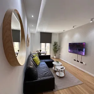 Capuchinos Deluxe Apartament